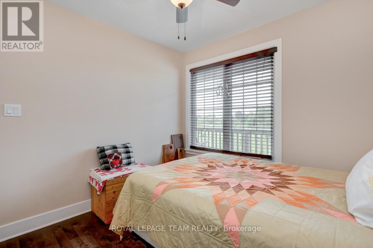831 BOLTON ROAD Image 23
