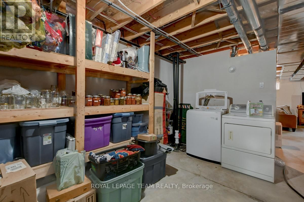831 BOLTON ROAD Image 32