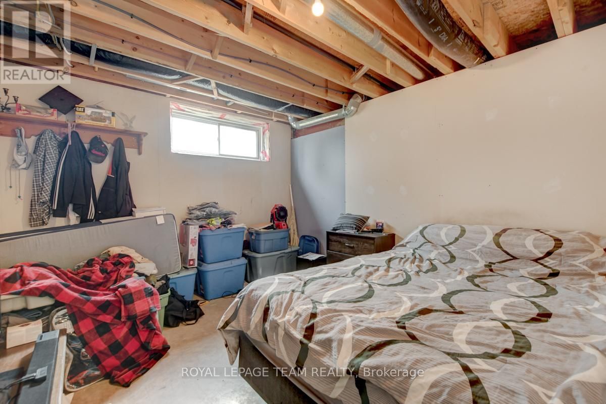 831 BOLTON ROAD Image 34