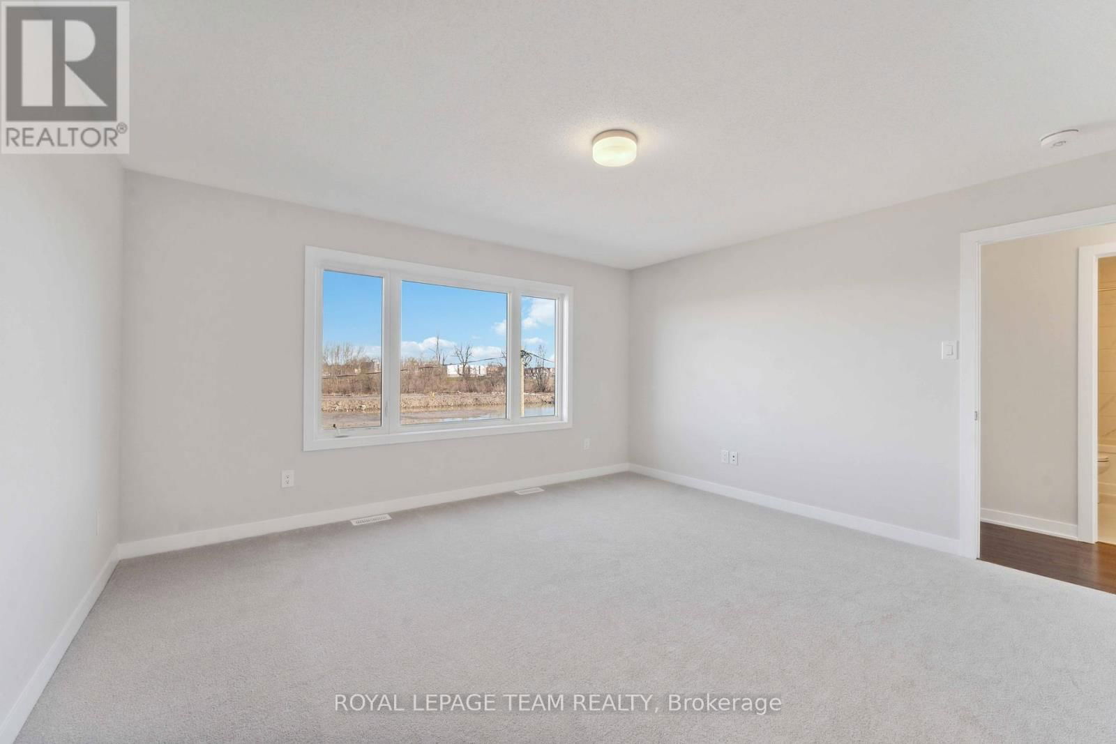 394 PENINSULA ROAD Image 23