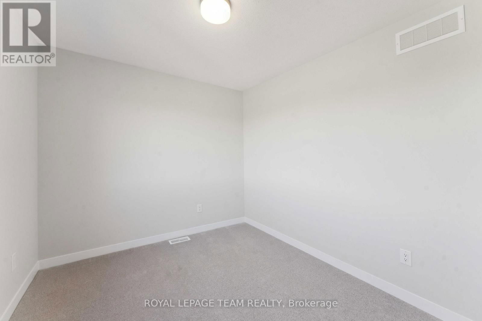 394 PENINSULA ROAD Image 27