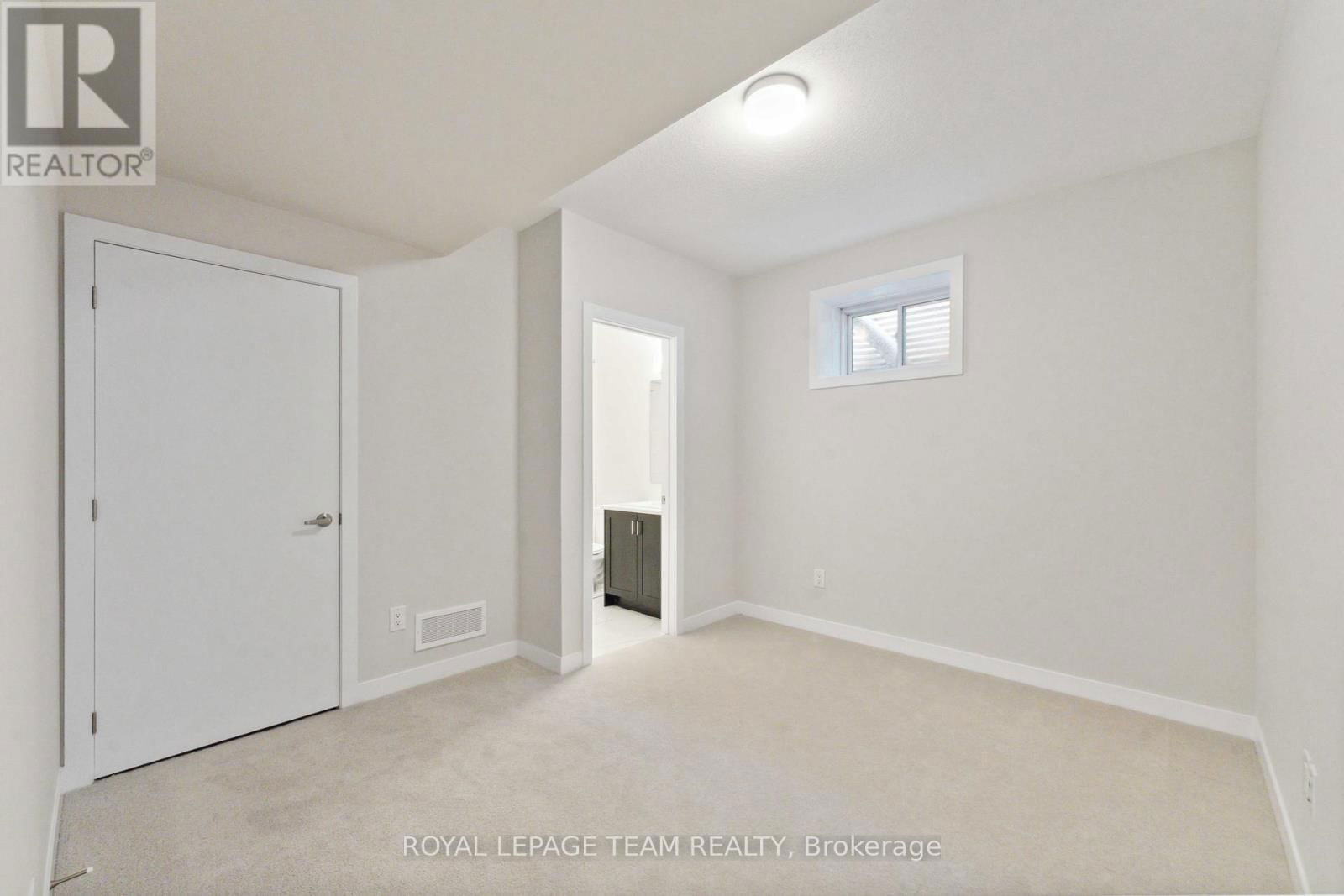 394 PENINSULA ROAD Image 31