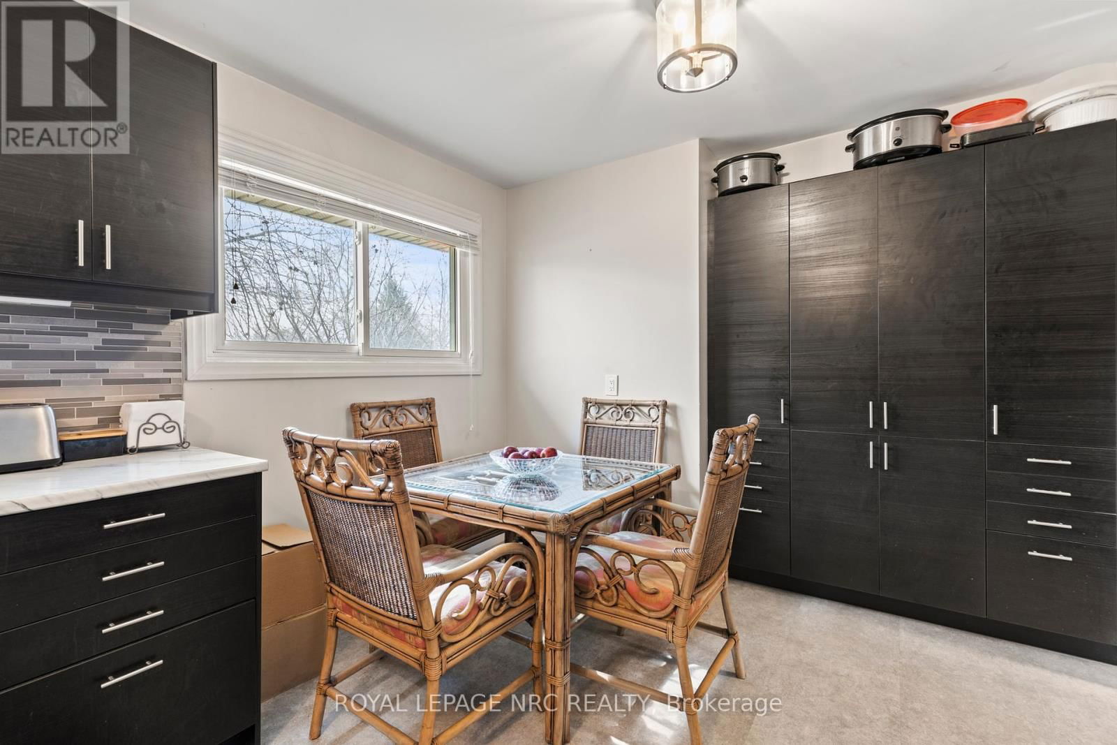 21 BAKER DRIVE Image 12