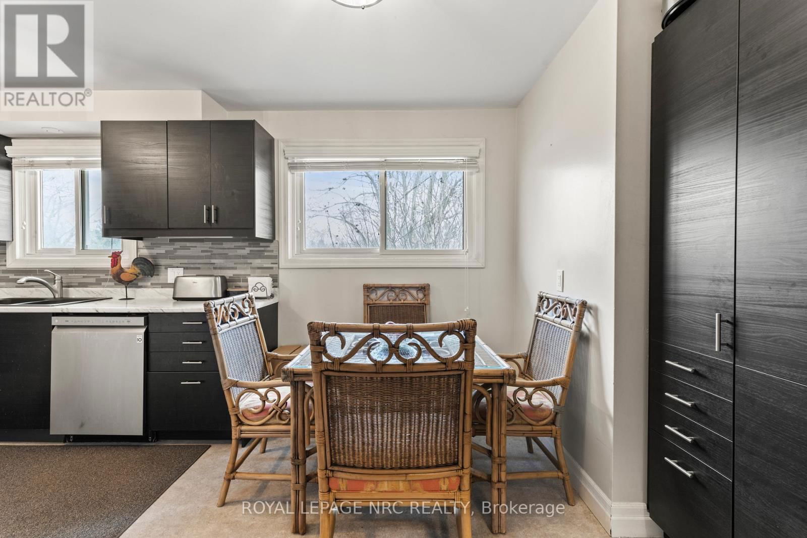 21 BAKER DRIVE Image 13