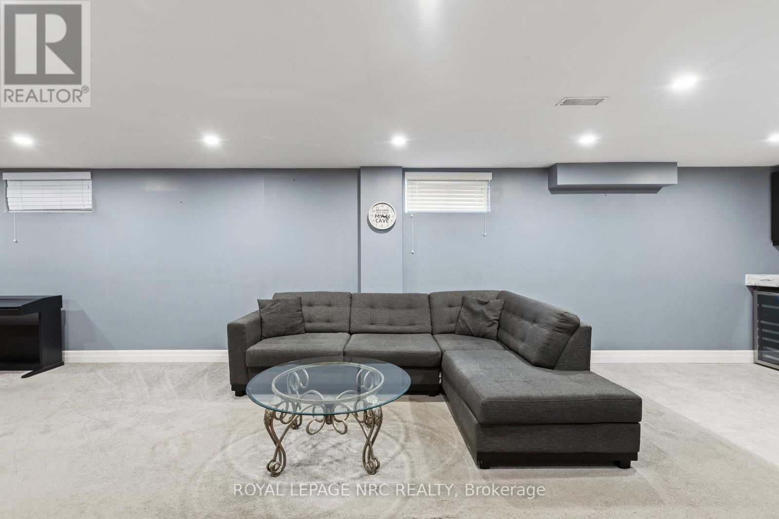 21 BAKER DRIVE Image 18