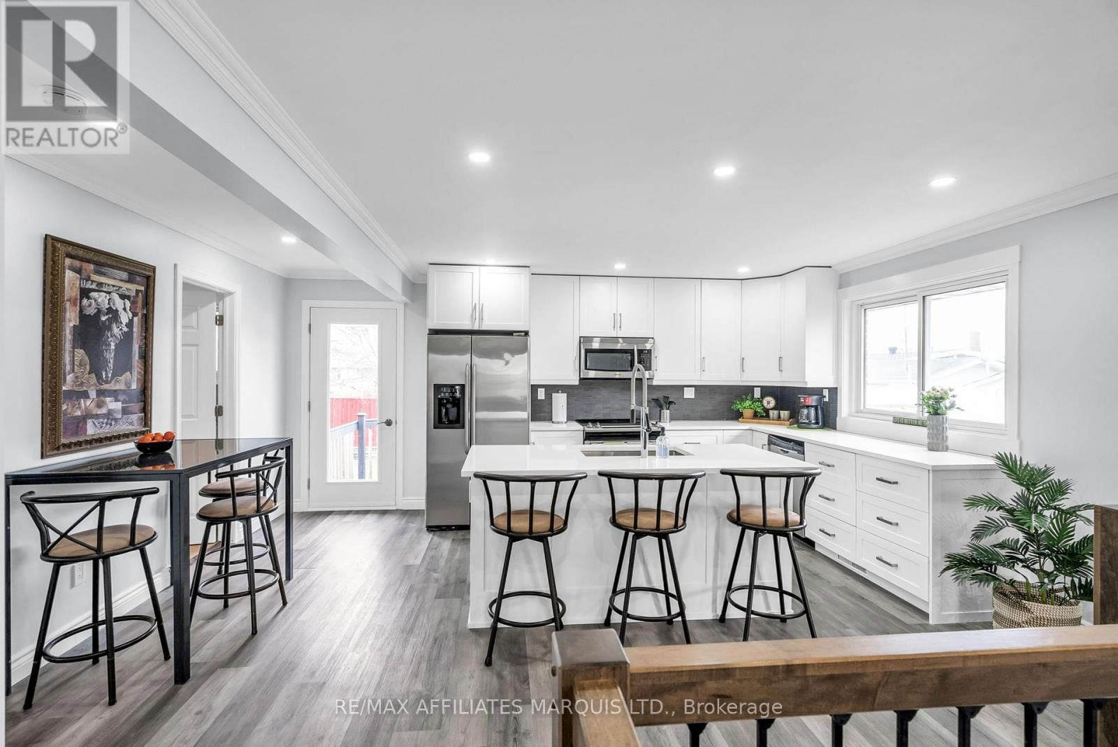 230 NELSON STREET Image 17