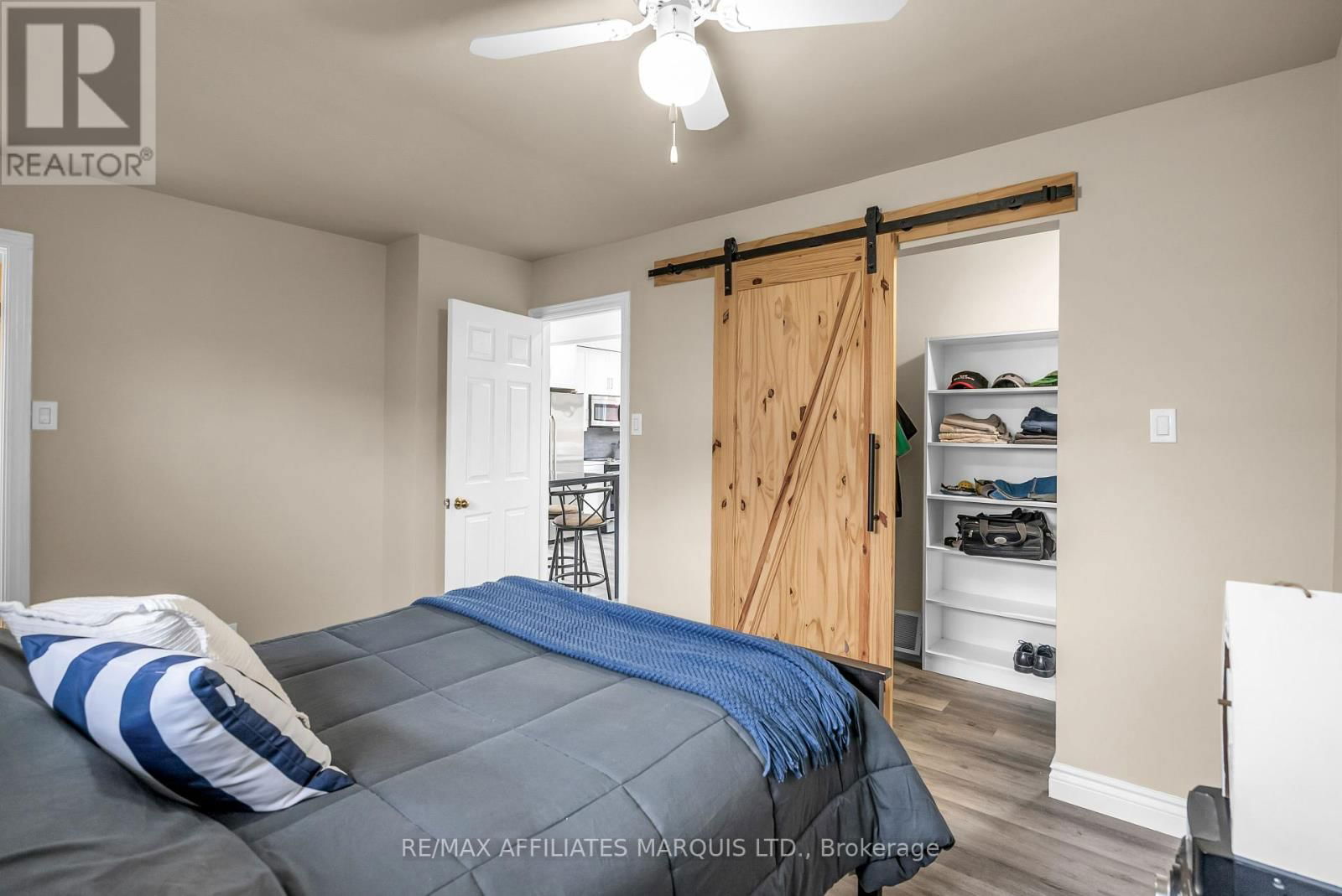 230 NELSON STREET Image 27