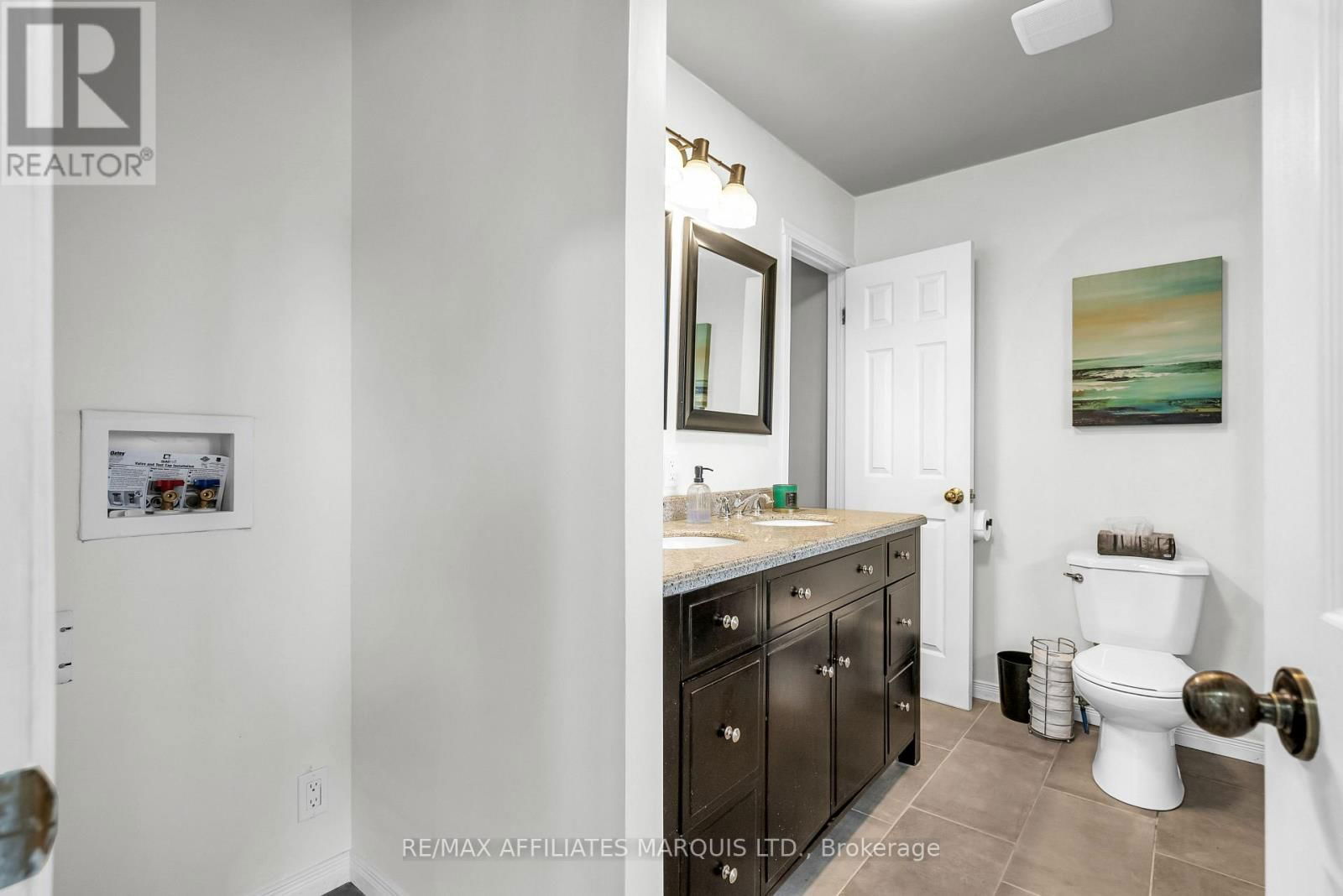 230 NELSON STREET Image 31