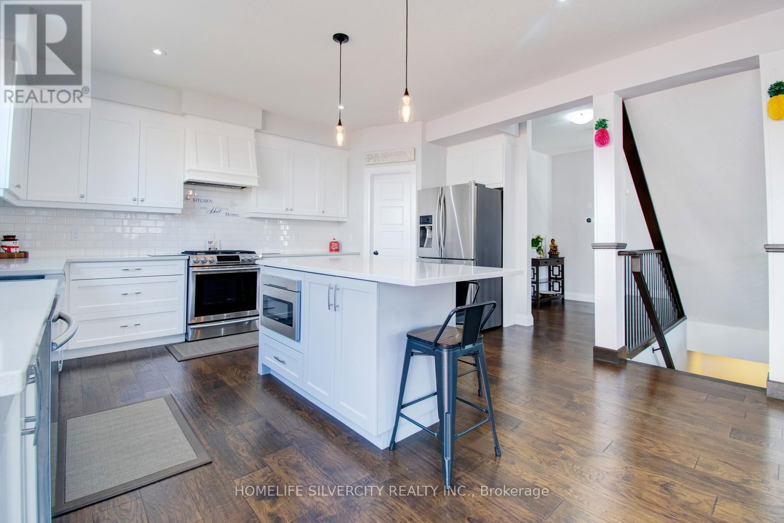 556 MAYAPPLE STREET Image 17
