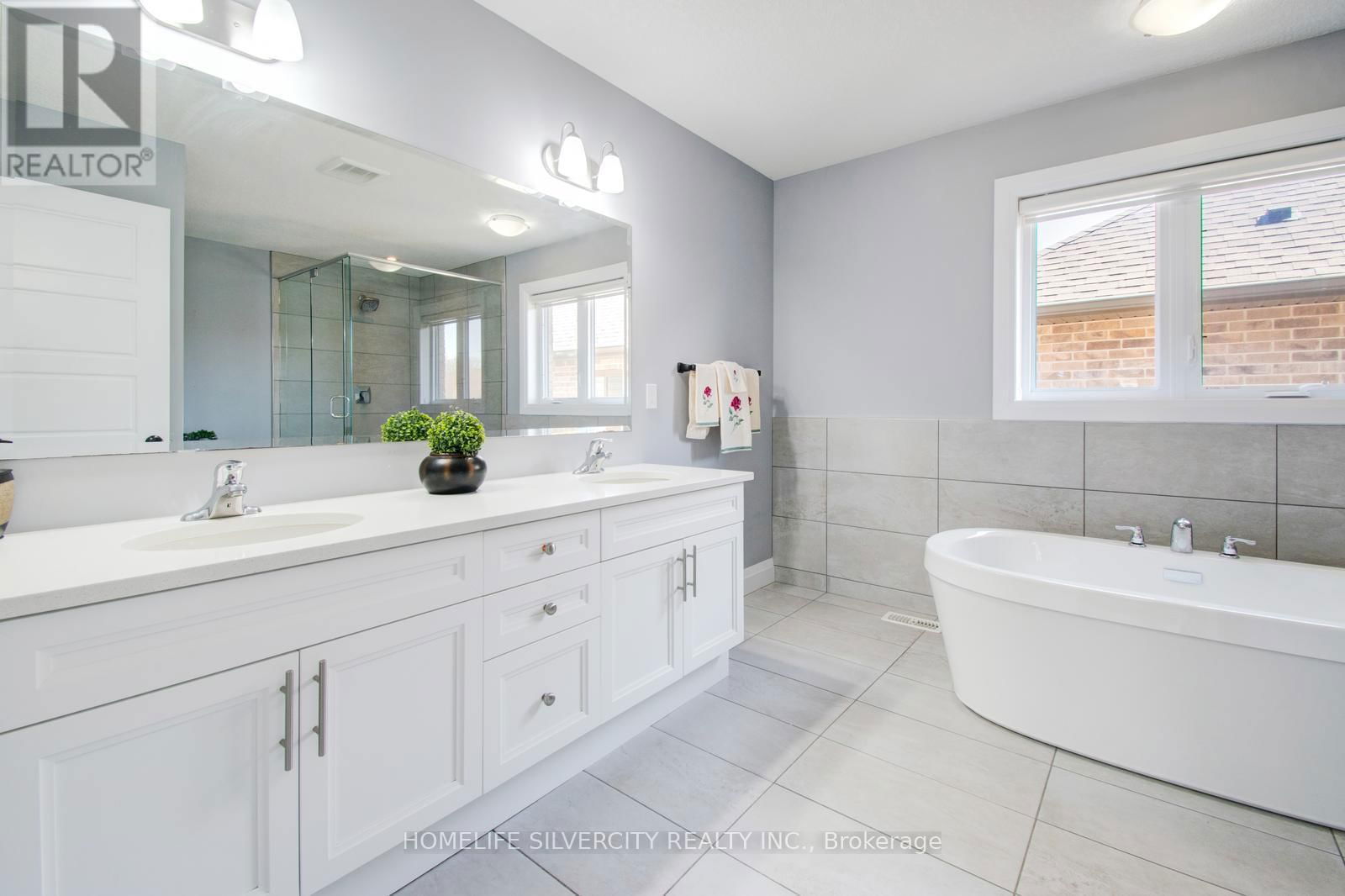 556 MAYAPPLE STREET Image 28