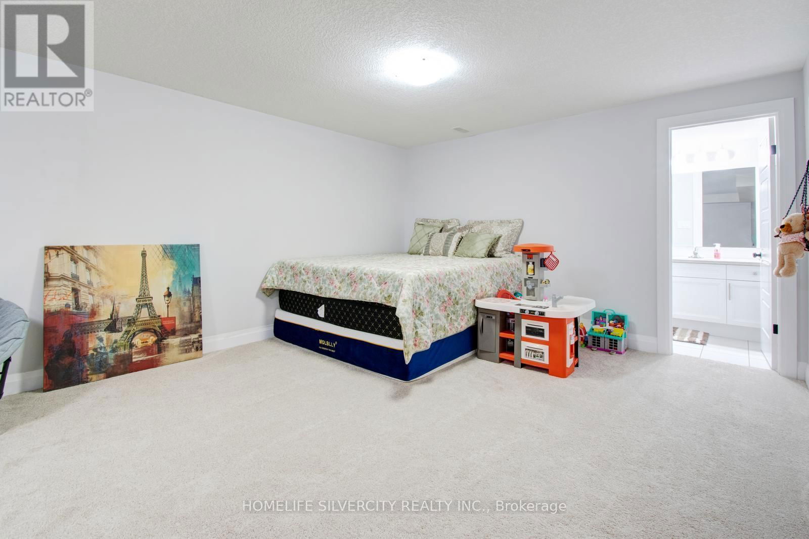 556 MAYAPPLE STREET Image 42