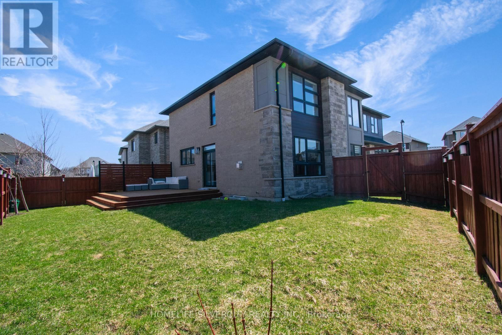 556 MAYAPPLE STREET Image 48