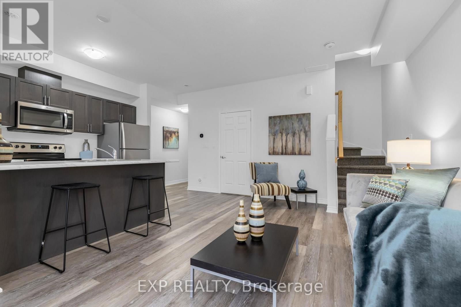 5 - 5012 SERENA DRIVE Image 12