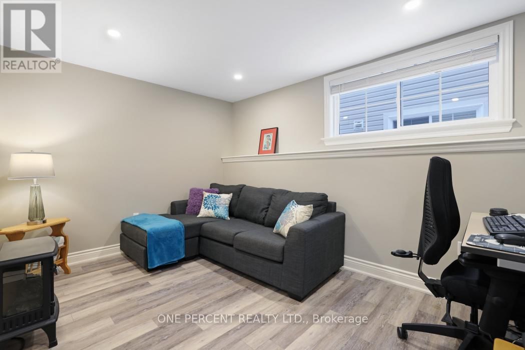 335 ECKERSON AVENUE Image 39