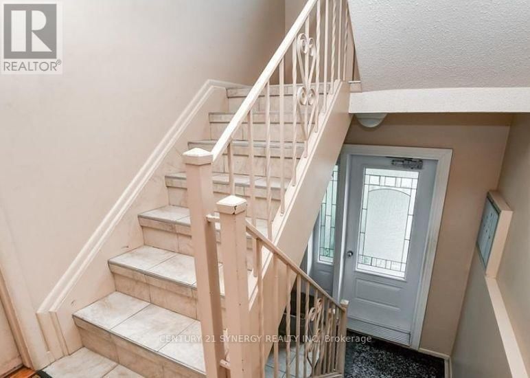 3 - 80 JOLLIET AVENUE Image 3