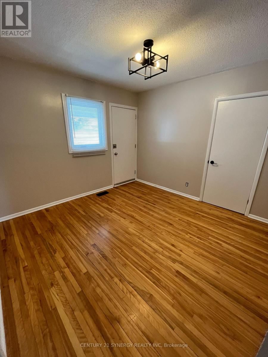 3 - 80 JOLLIET AVENUE Image 6