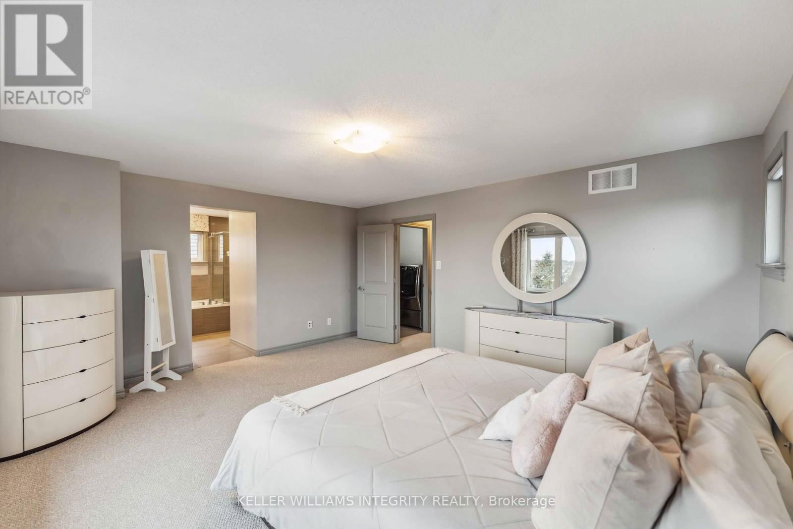 100 WESTPHALIAN AVENUE Image 18