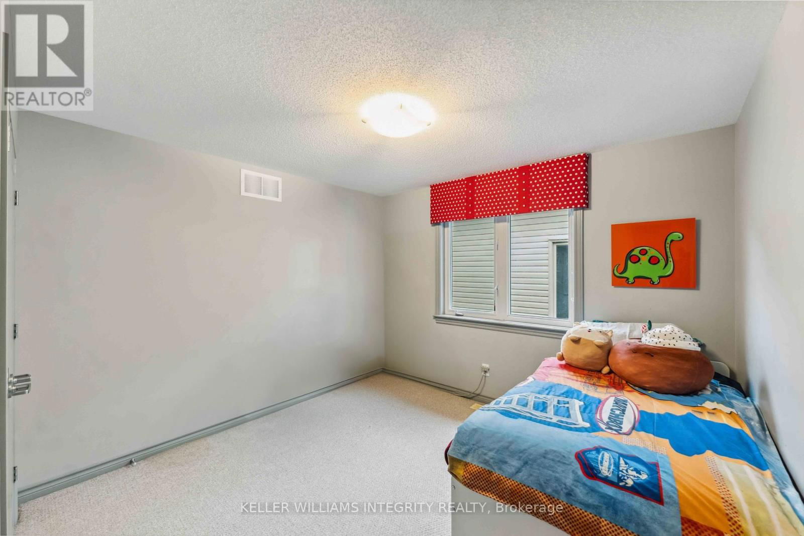 100 WESTPHALIAN AVENUE Image 25