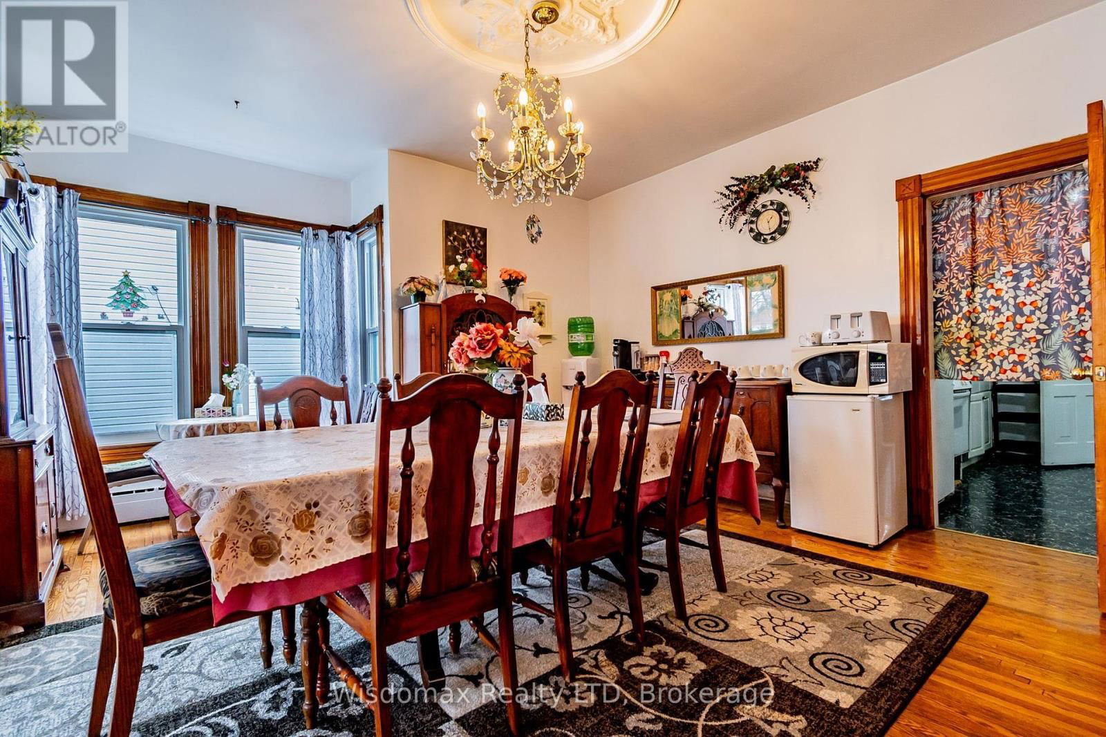 4300 SIMCOE STREET Image 10