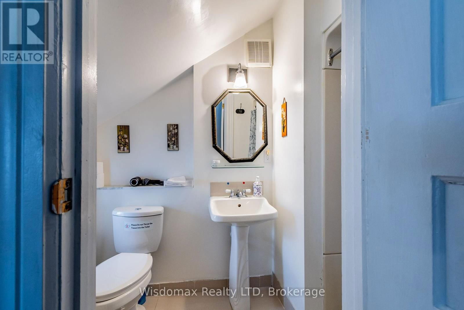 4300 SIMCOE STREET Image 20