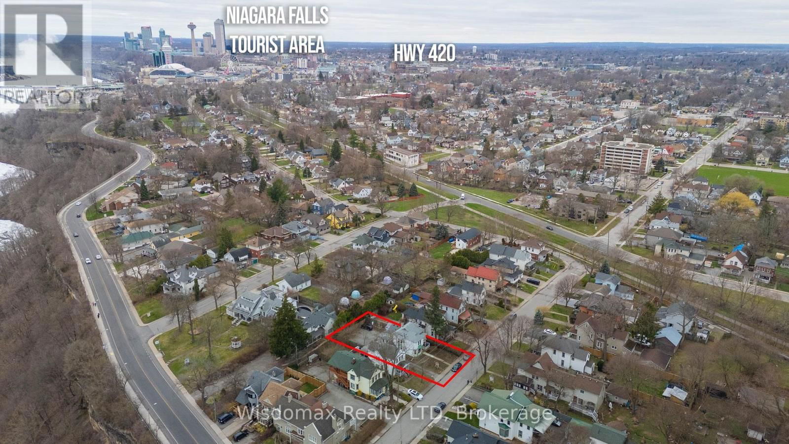 4300 SIMCOE STREET Image 33