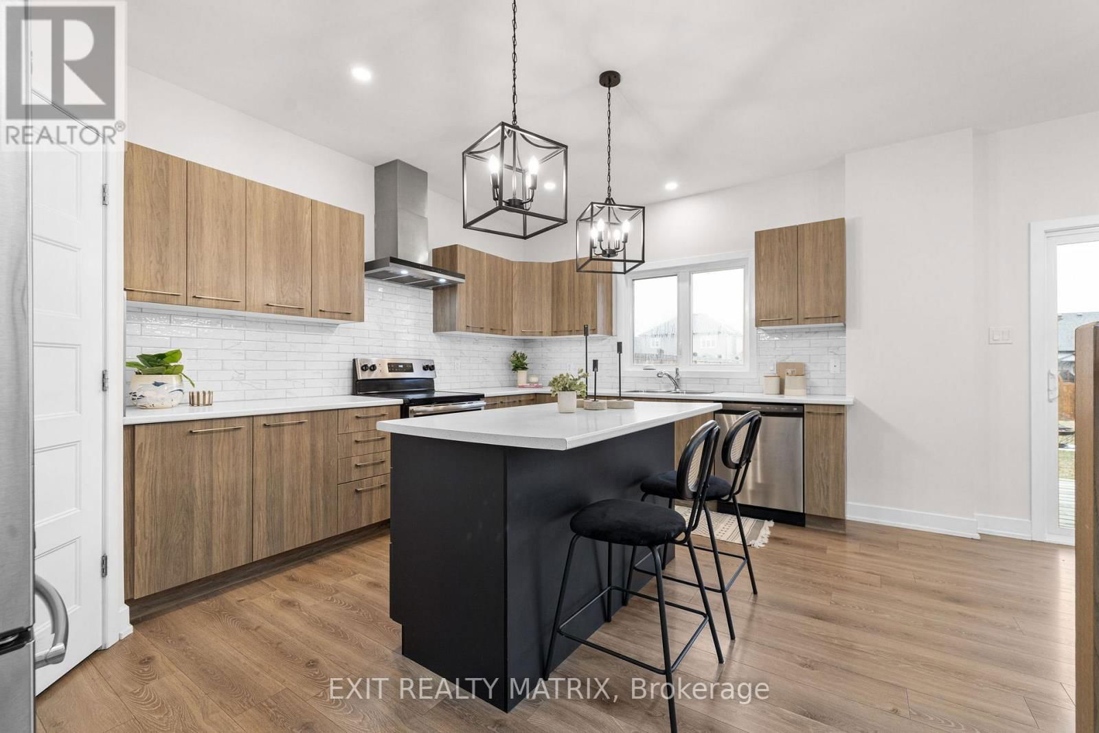273 MOISSON STREET Image 8