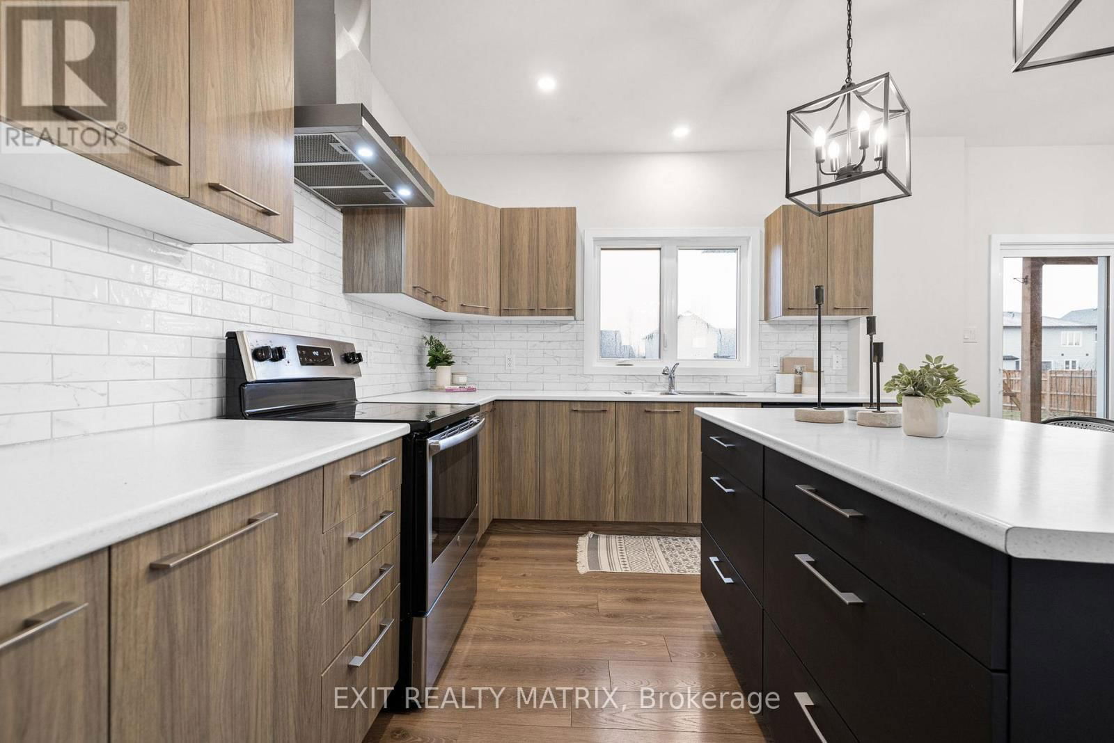 273 MOISSON STREET Image 9