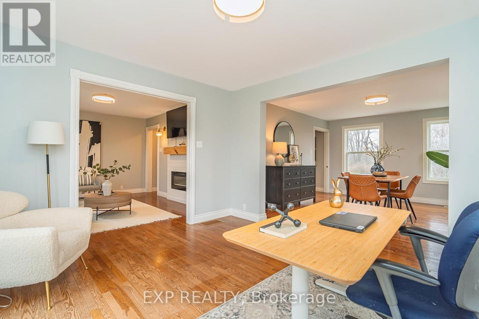 397 DRUMMOND ROAD Image 23