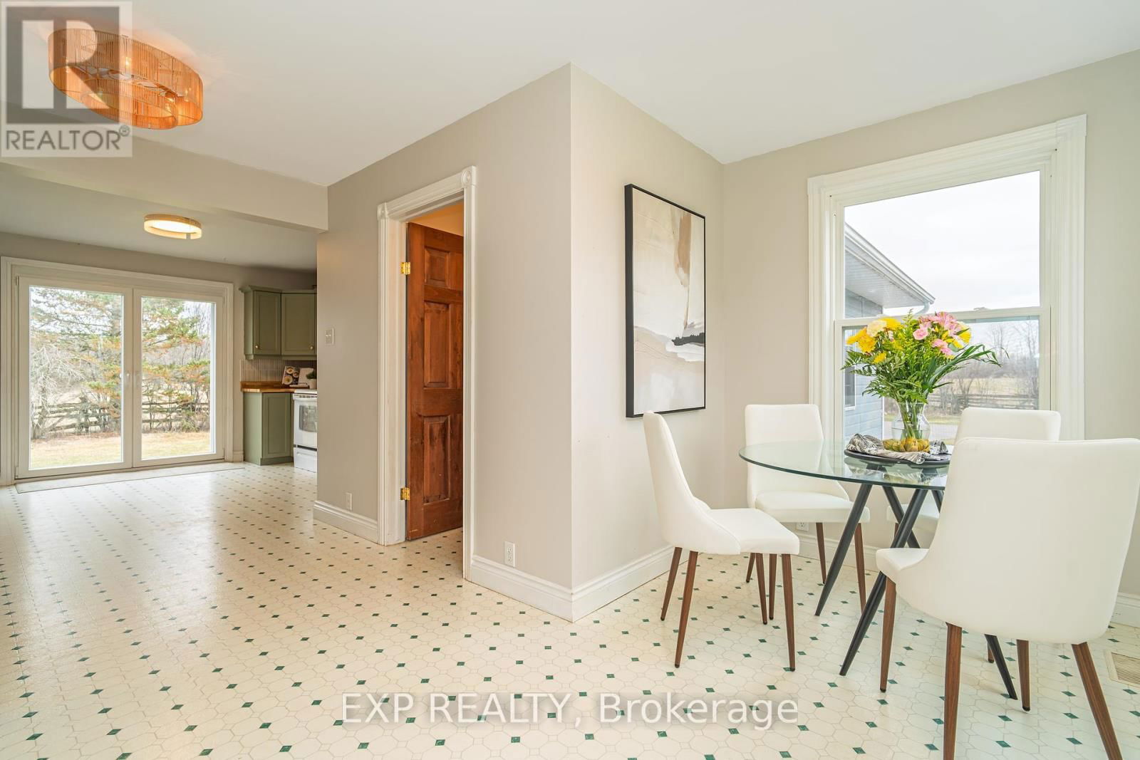 397 DRUMMOND ROAD Image 33