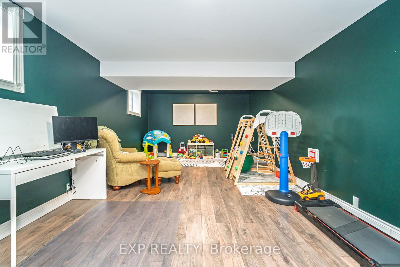 397 DRUMMOND ROAD Image 40