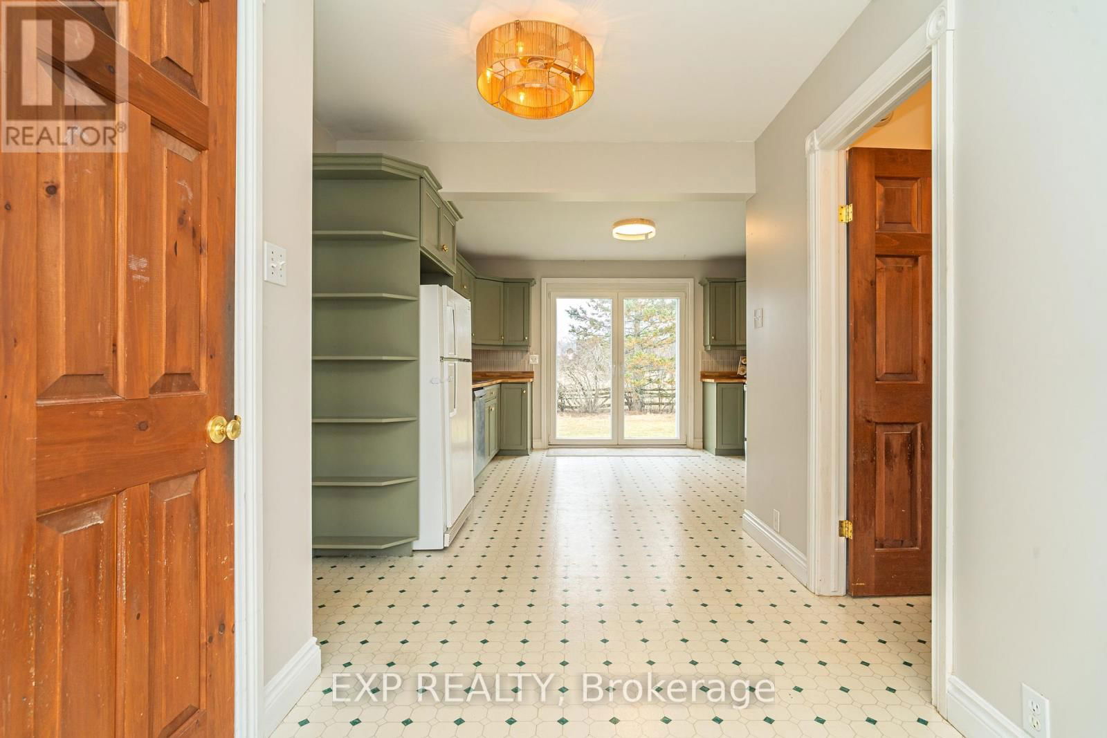 397 DRUMMOND ROAD Image 41