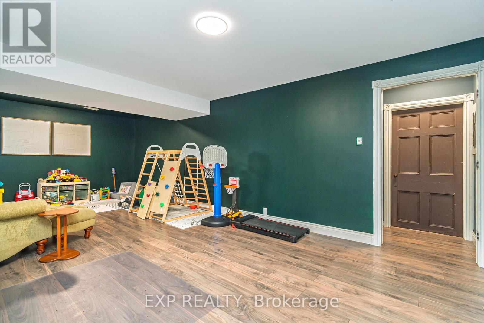 397 DRUMMOND ROAD Image 42