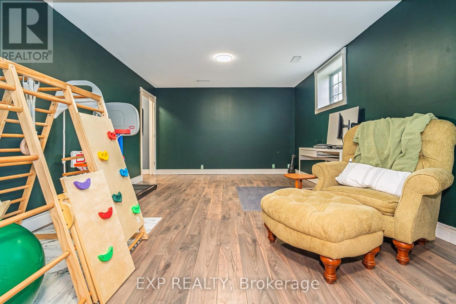 397 DRUMMOND ROAD Image 43