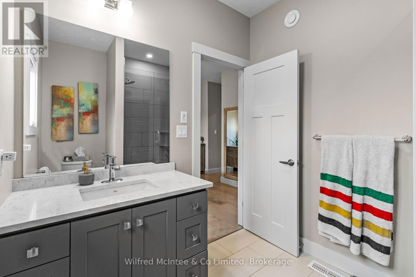 42 MILL STREET Image 17