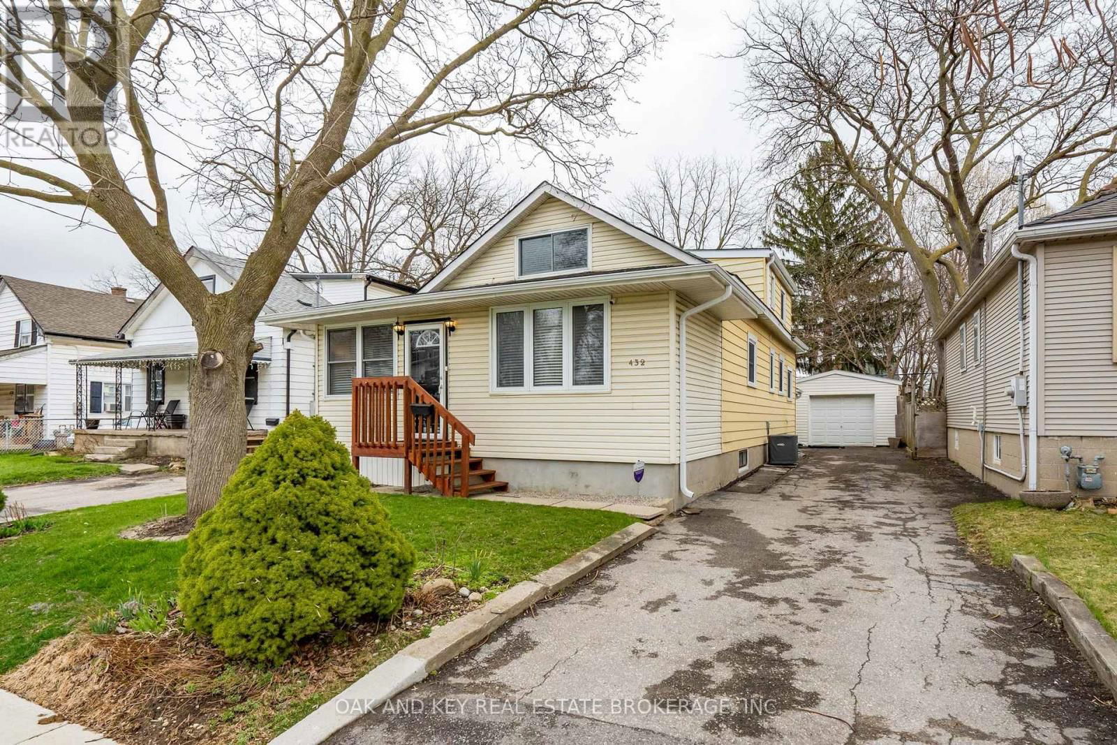 432 SPRUCE STREET Image 1