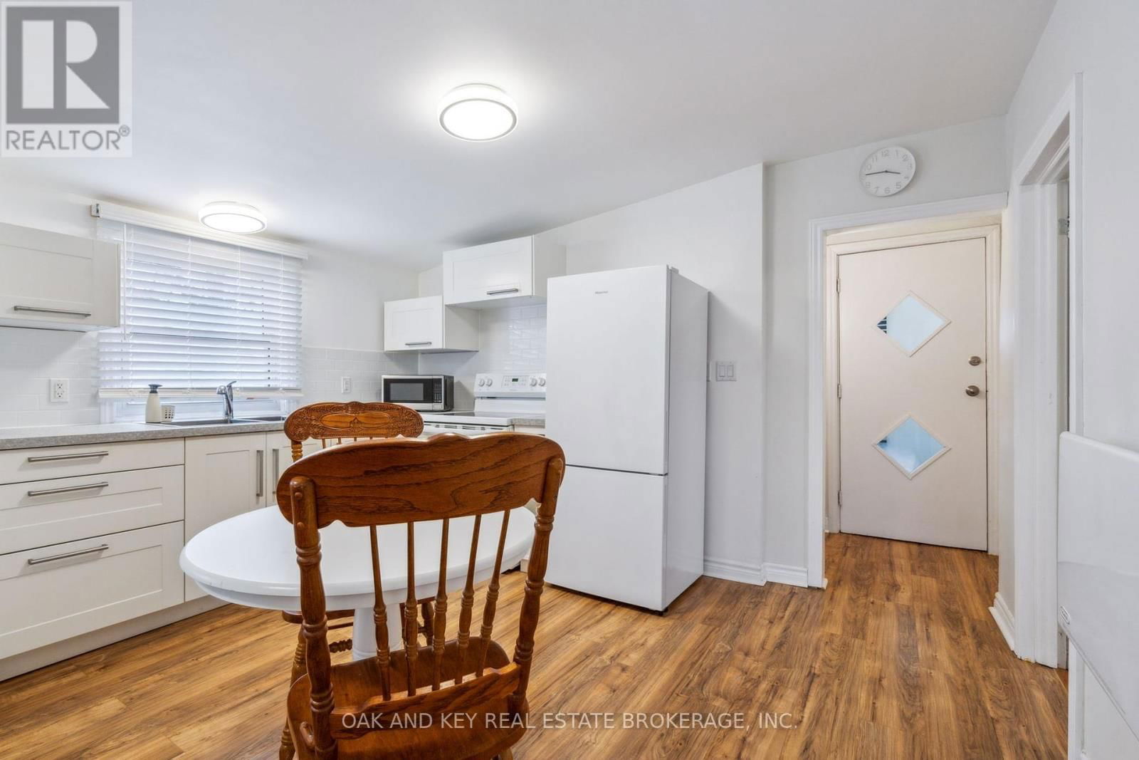 432 SPRUCE STREET Image 27