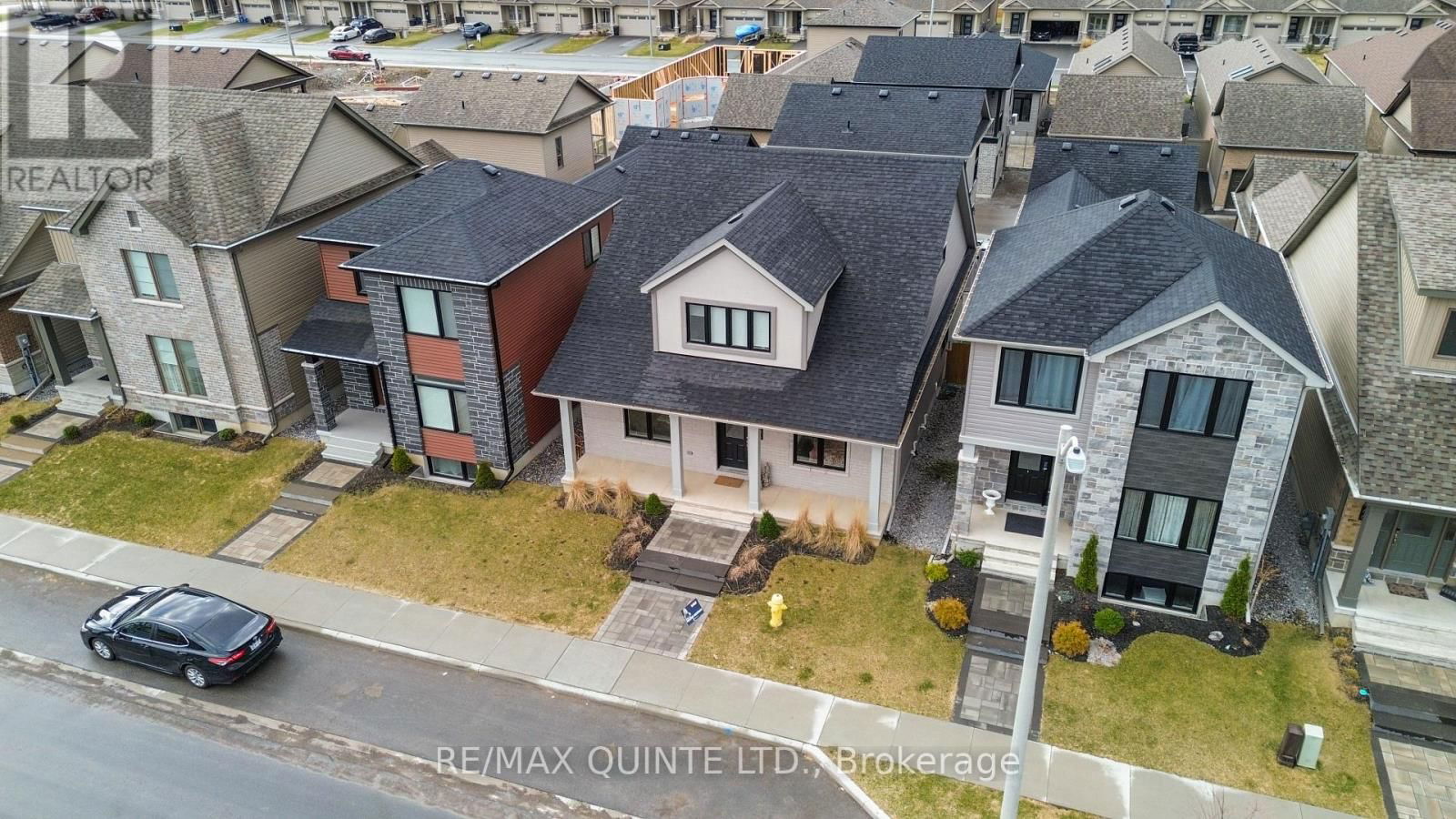 70 RIVERSTONE WAY Image 2