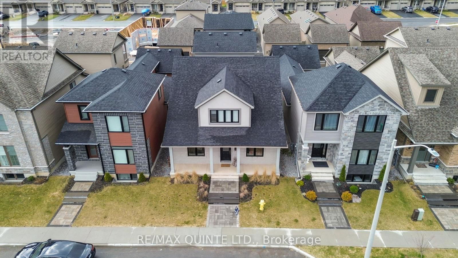 70 RIVERSTONE WAY Image 3