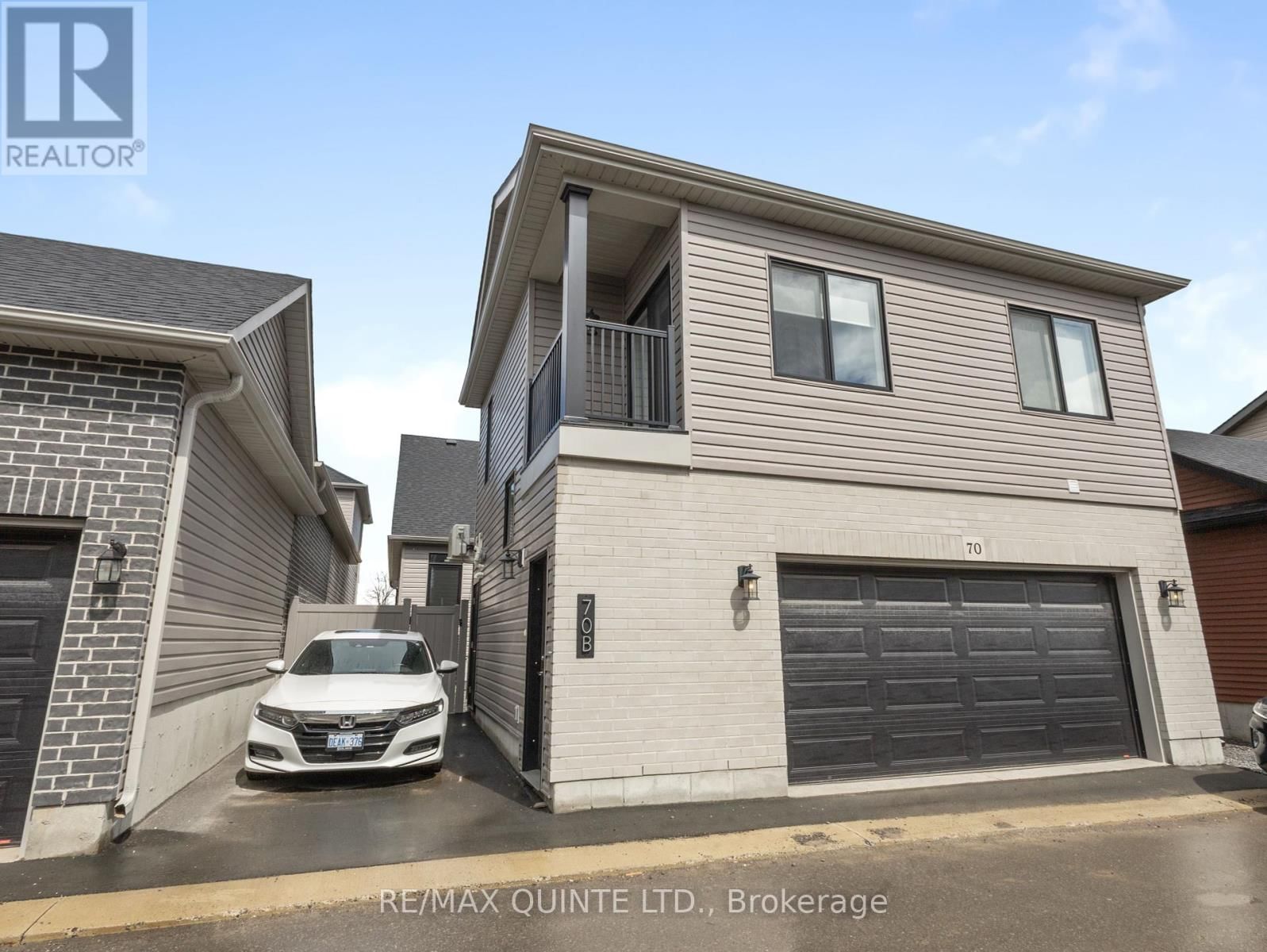 70 RIVERSTONE WAY Image 43