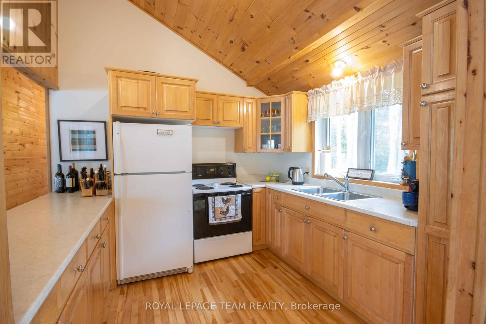 443 WEGLARZ ROAD Image 7
