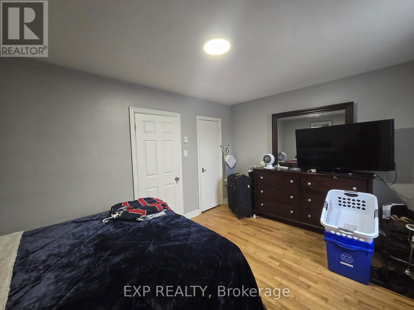 1119 MERIVALE ROAD Image 11