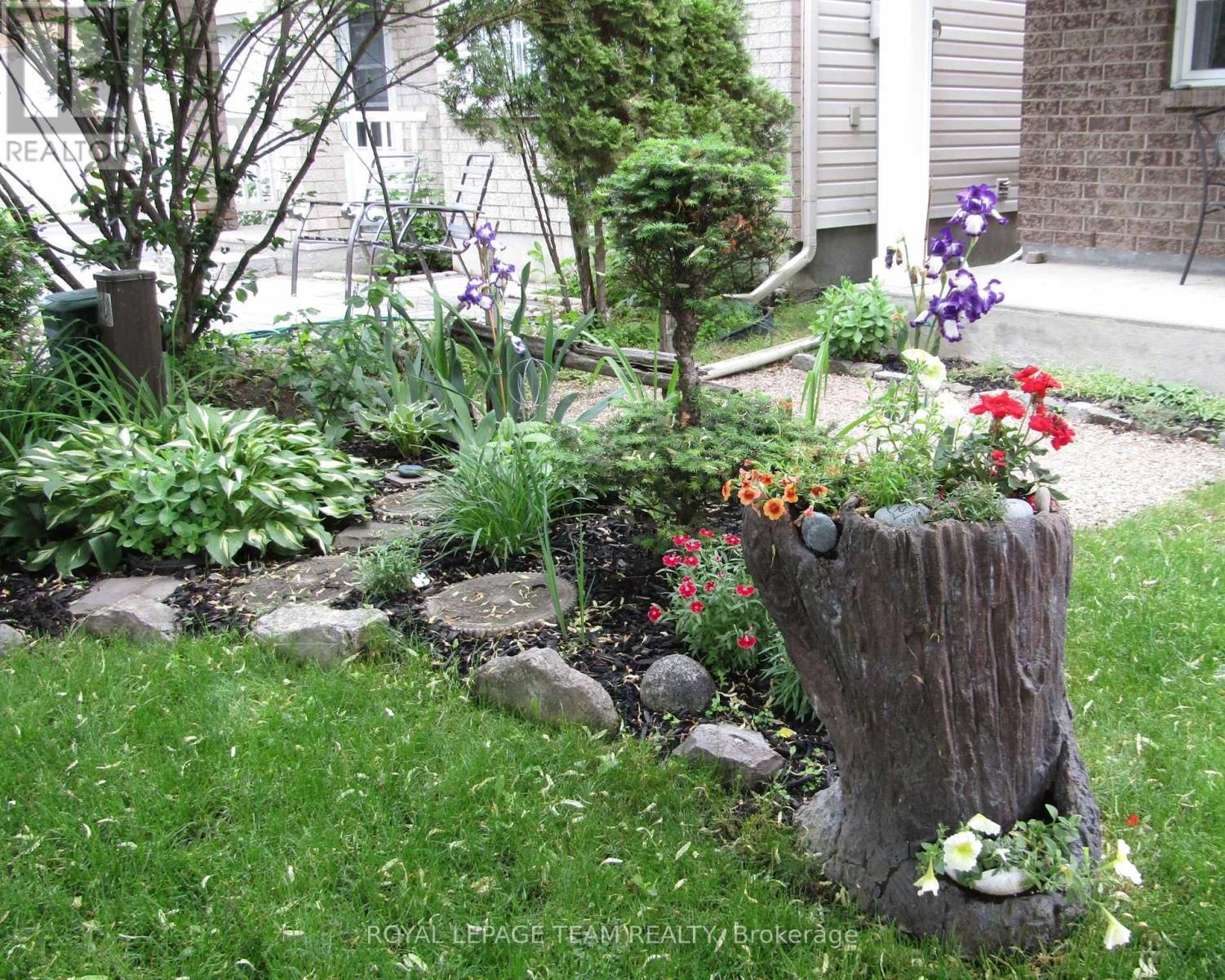 176 WINDHURST DRIVE Image 28