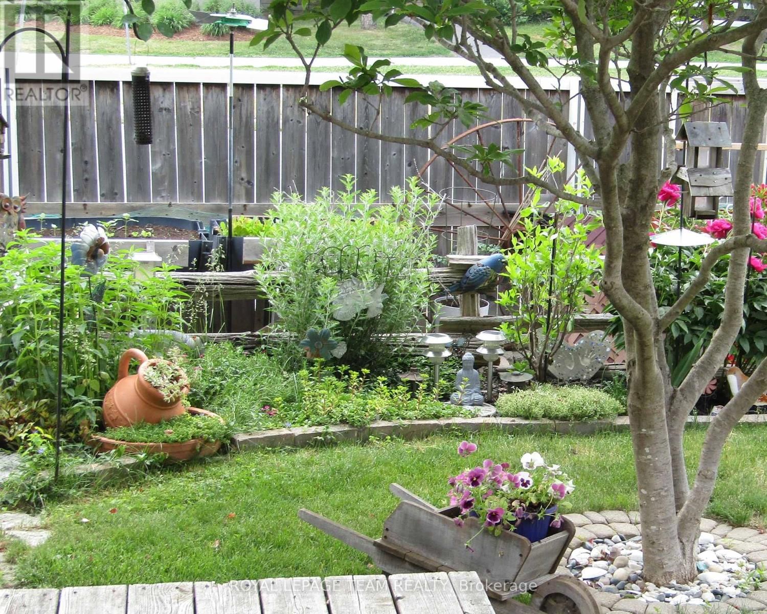 176 WINDHURST DRIVE Image 29