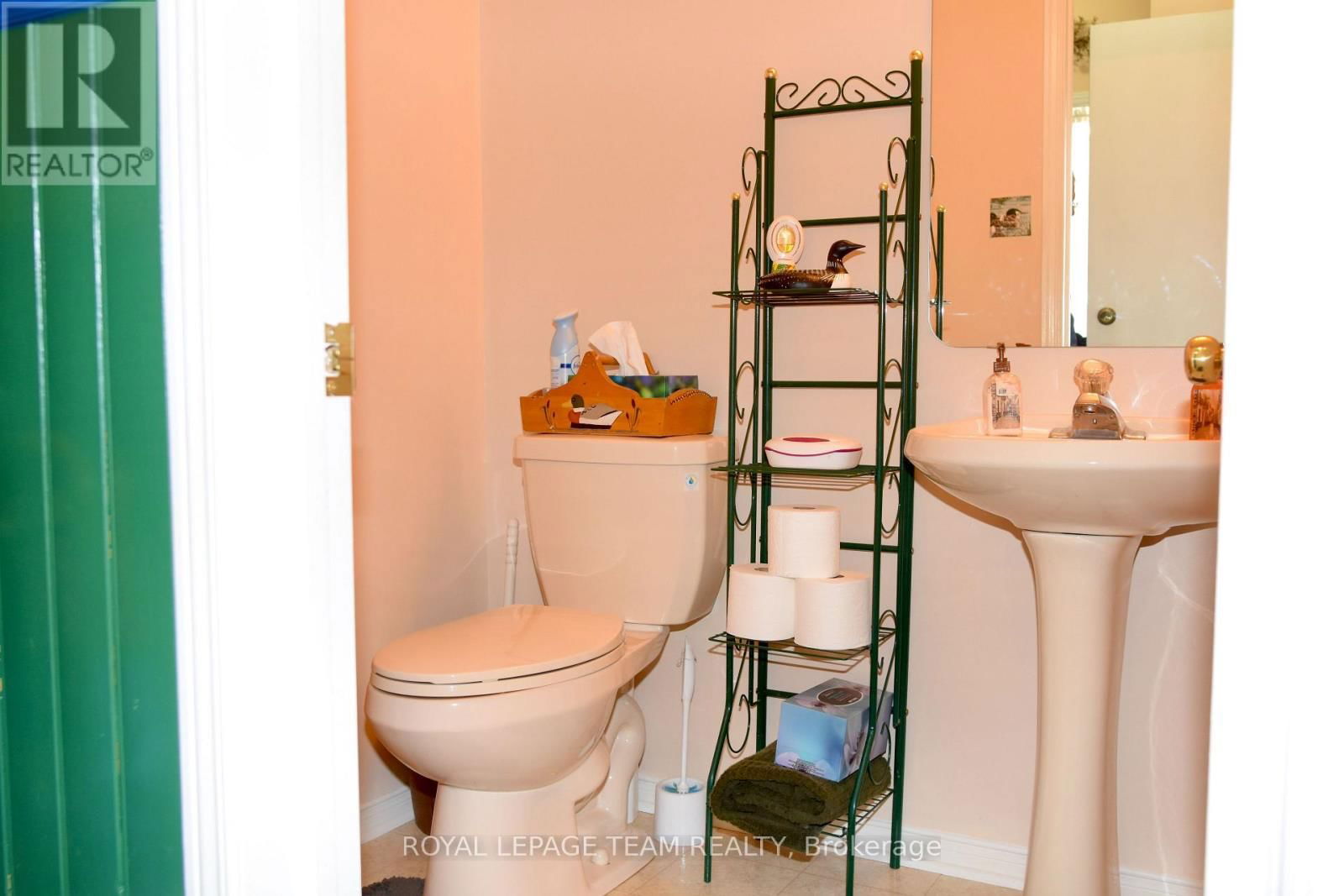 176 WINDHURST DRIVE Image 3