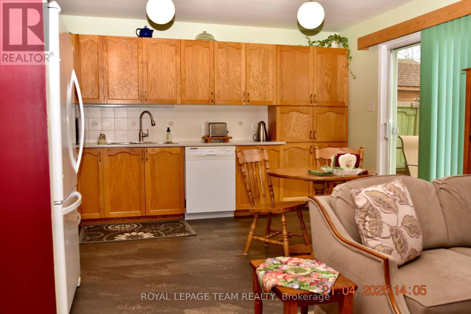 176 WINDHURST DRIVE Image 8