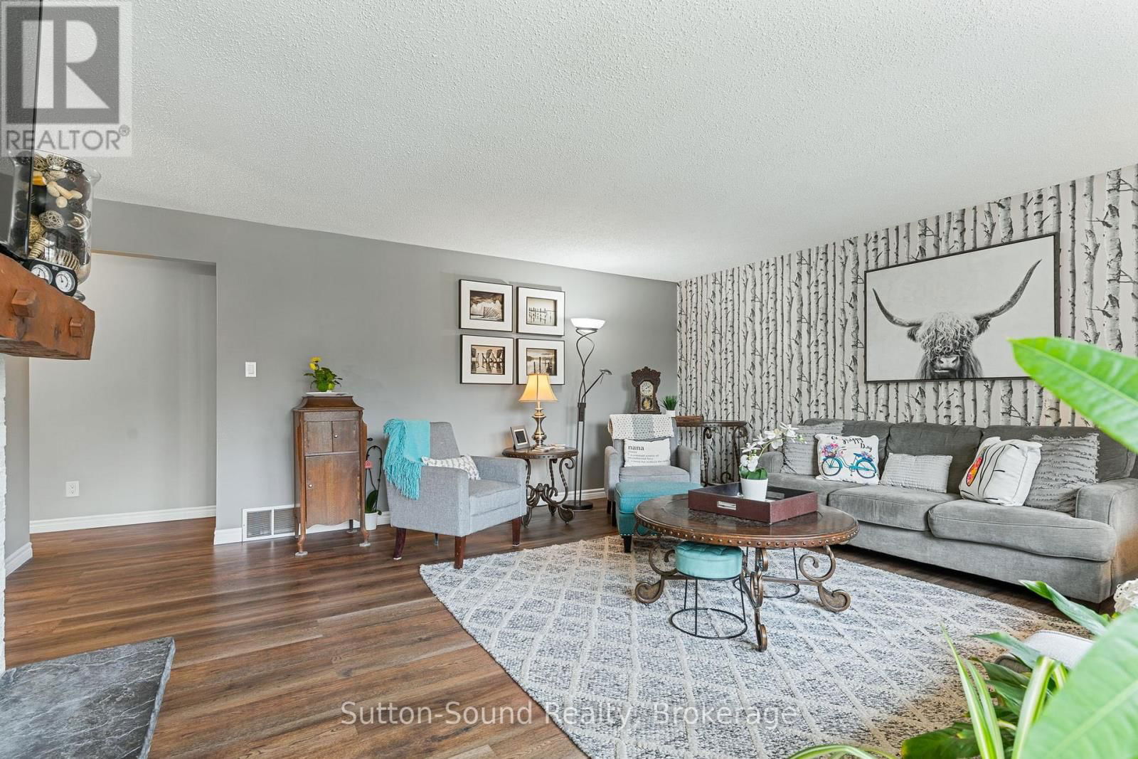 403 SIMCOE AVENUE Image 16