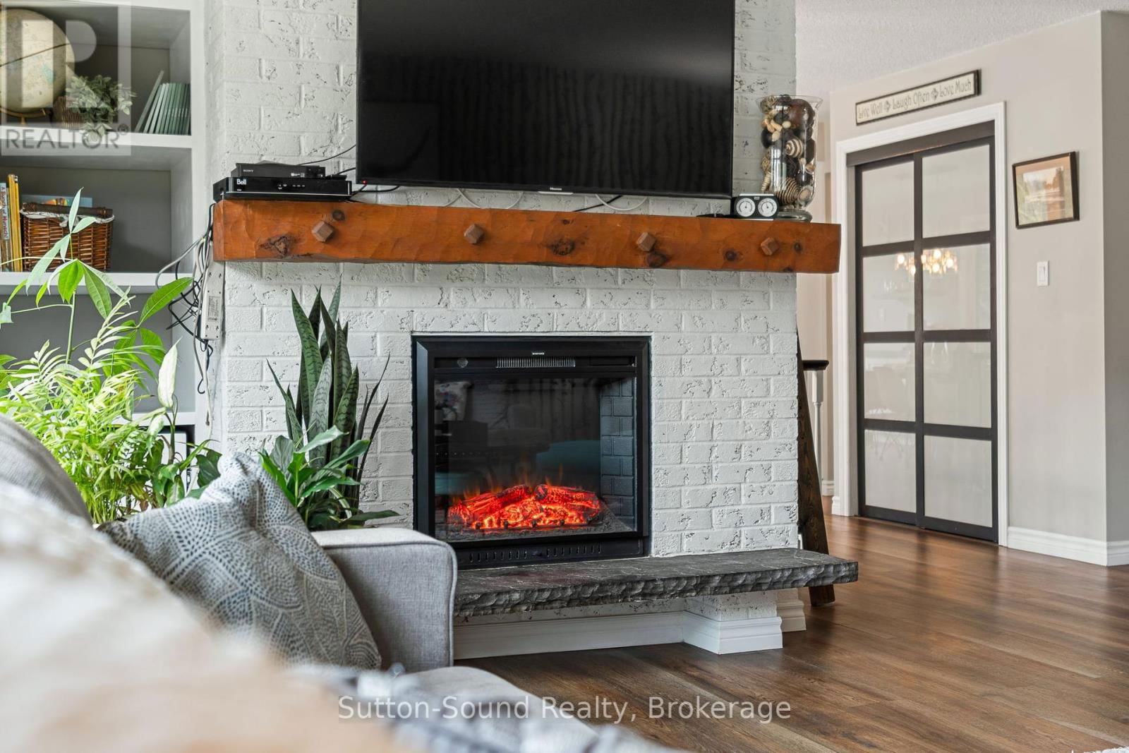 403 SIMCOE AVENUE Image 18