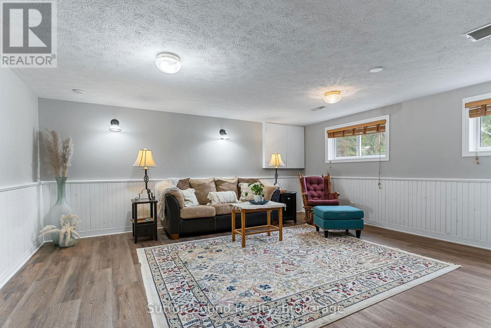 403 SIMCOE AVENUE Image 29
