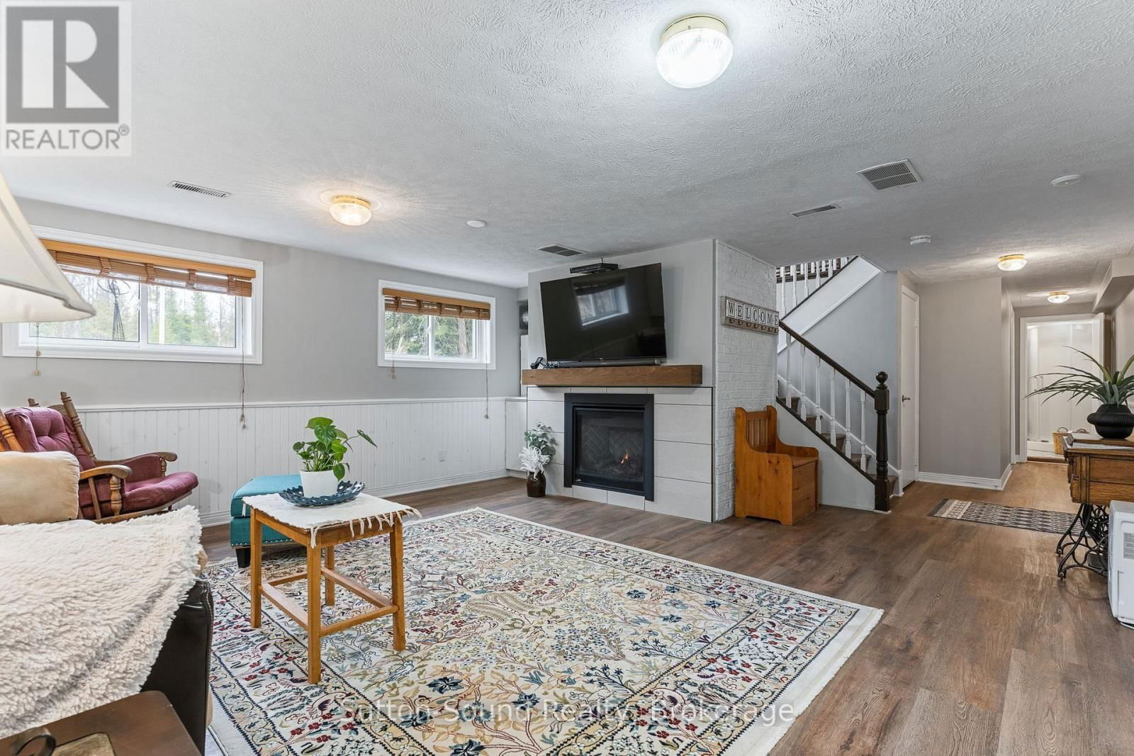 403 SIMCOE AVENUE Image 30