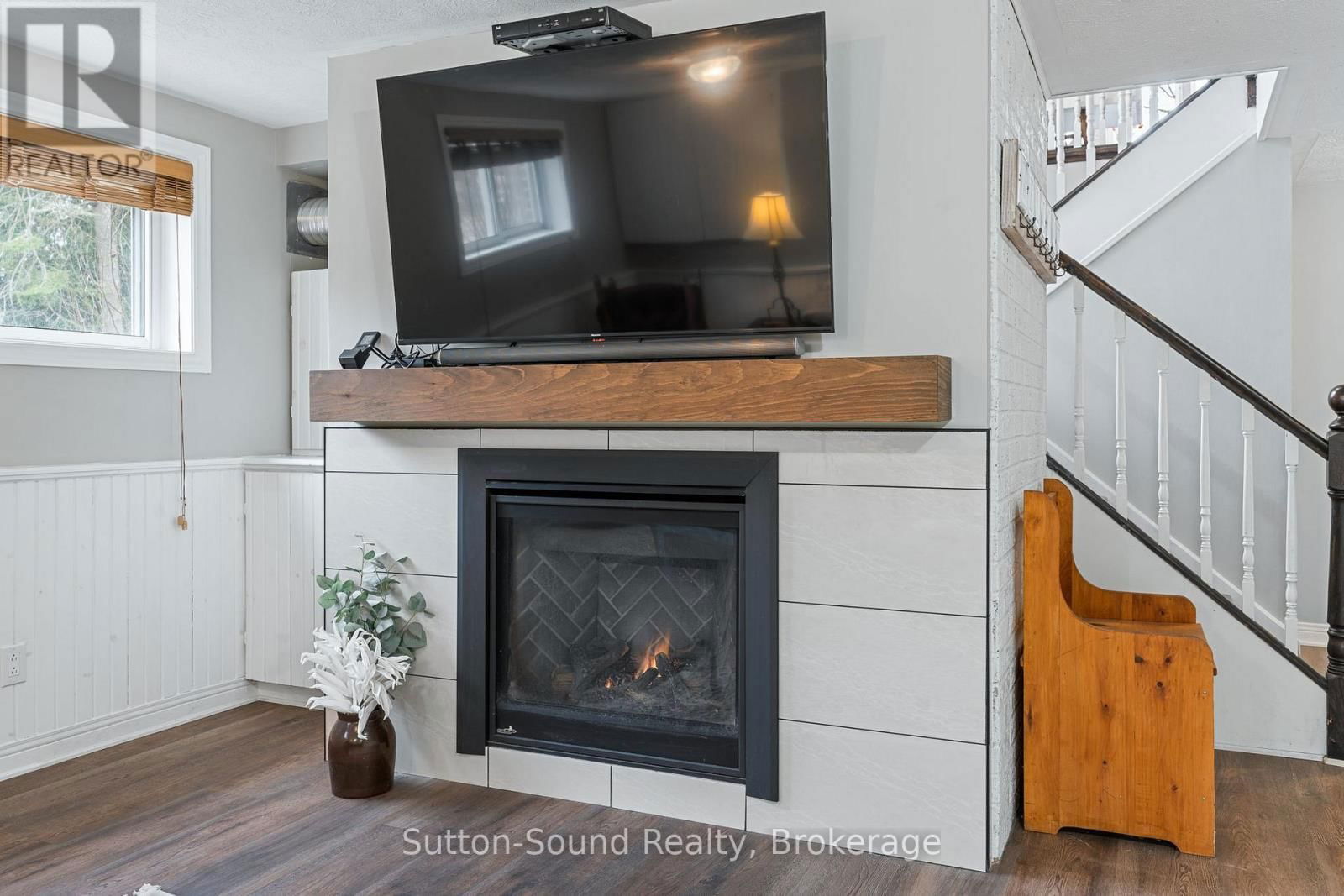 403 SIMCOE AVENUE Image 32